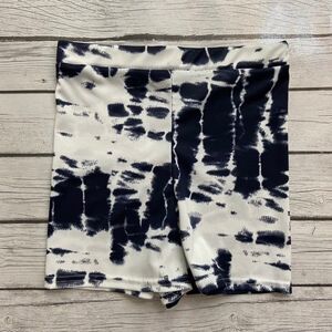 Pretty little thing sz:s Shorts